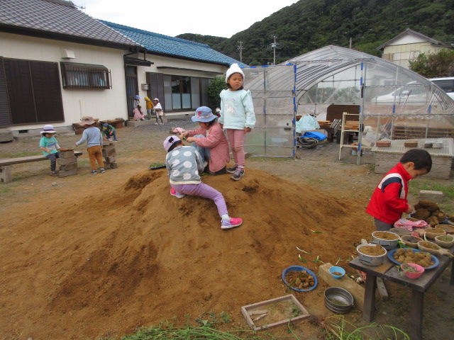 土遊び