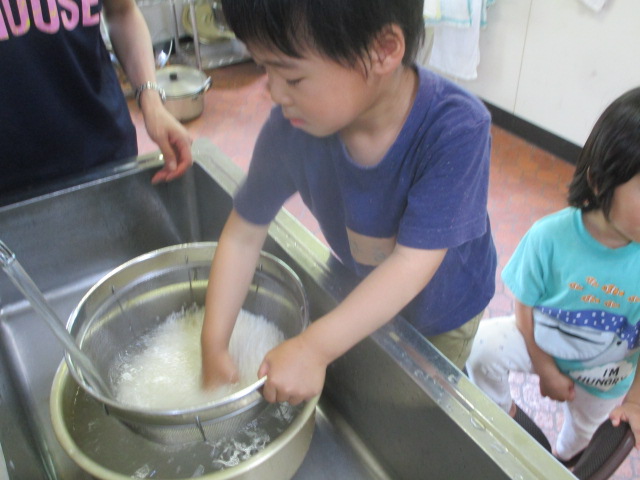 米とぎ