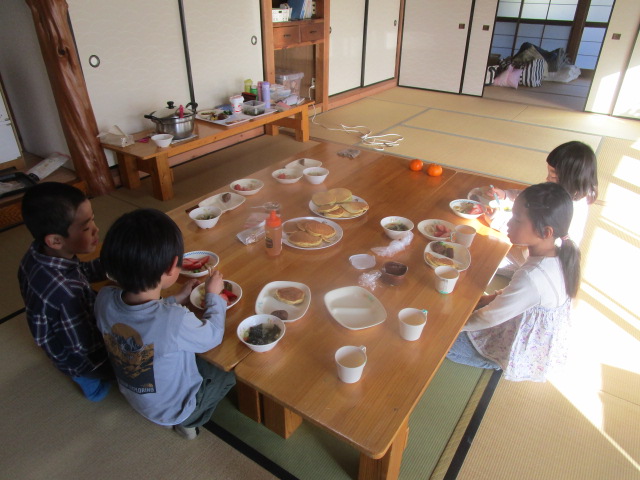 朝食いただきます