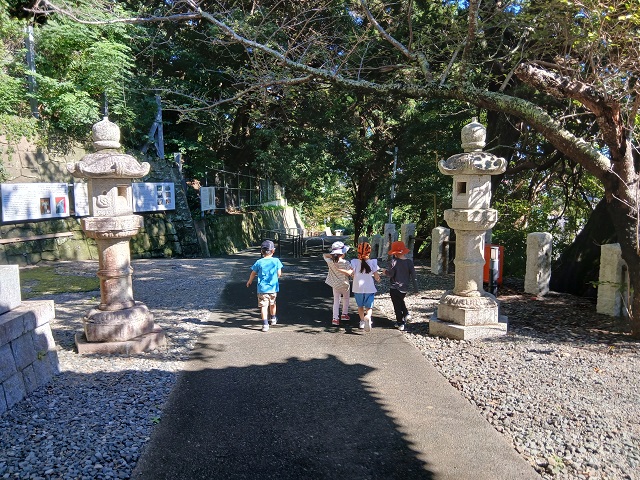 那古寺散歩